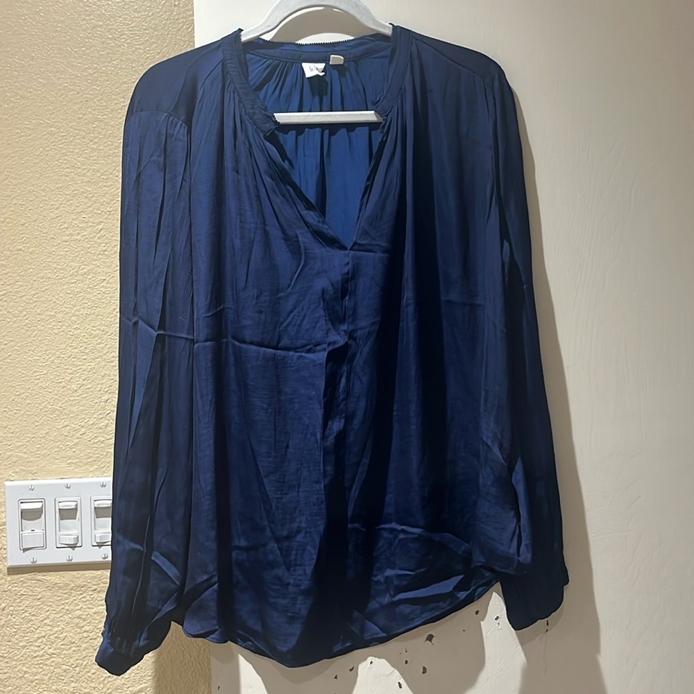 Gap long sleeve blouse